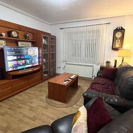 Piso 5 Min A Pie Del Centro Parking Gratis Appartement Valladolid Buitenkant foto