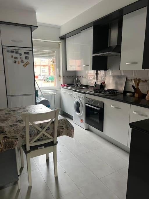 Piso 5 Min A Pie Del Centro Parking Gratis Appartement Valladolid Buitenkant foto
